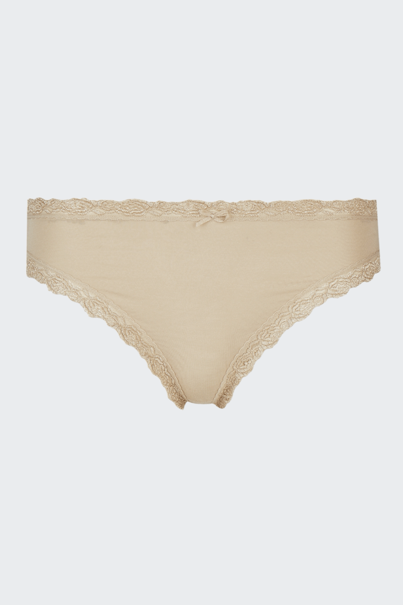 NINA VON C. Rioslip  Nude Met Kant