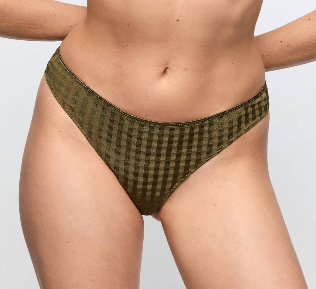 MARIE JO Avero Olijf String